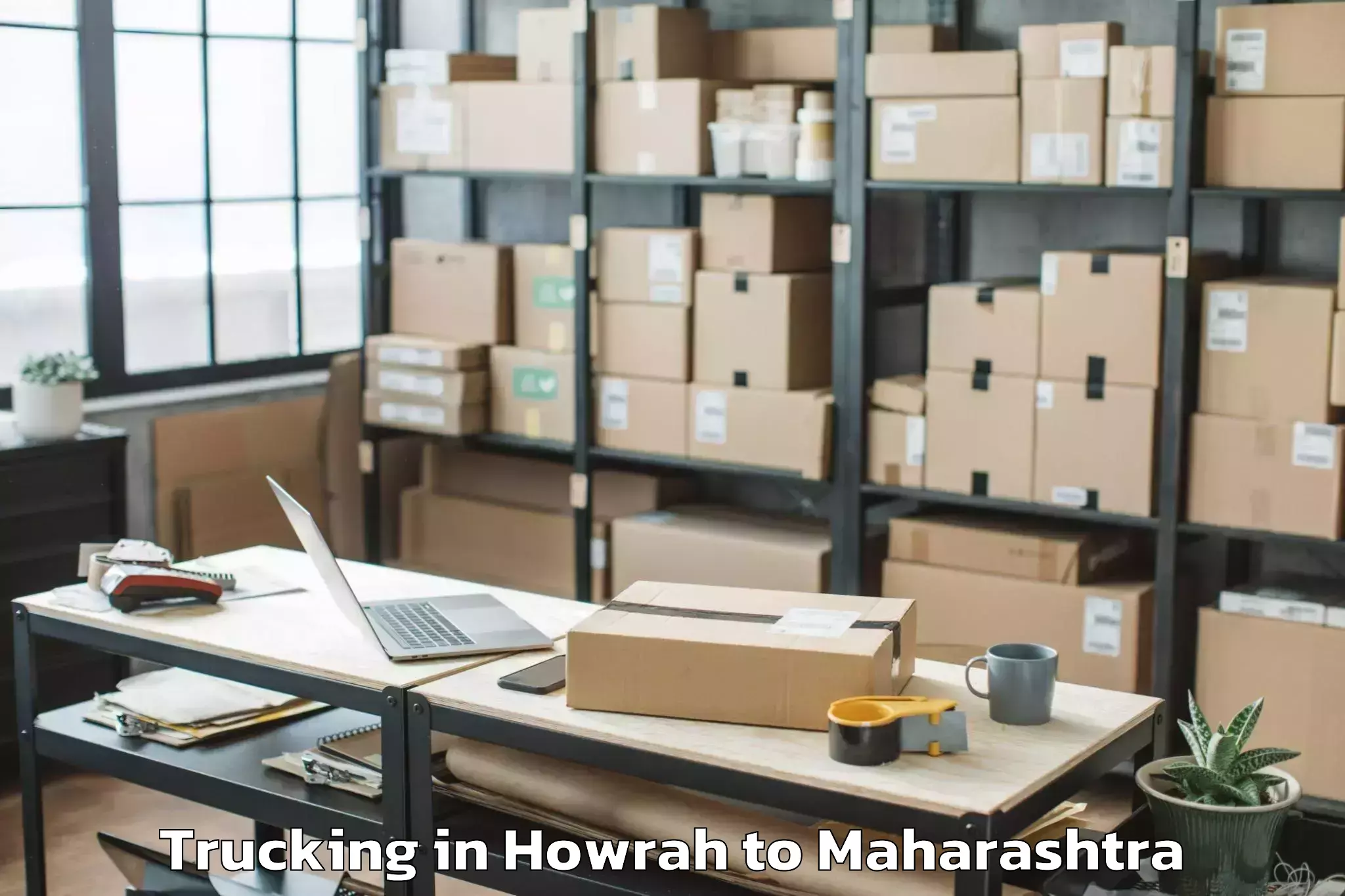 Affordable Howrah to Ballarpur Trucking